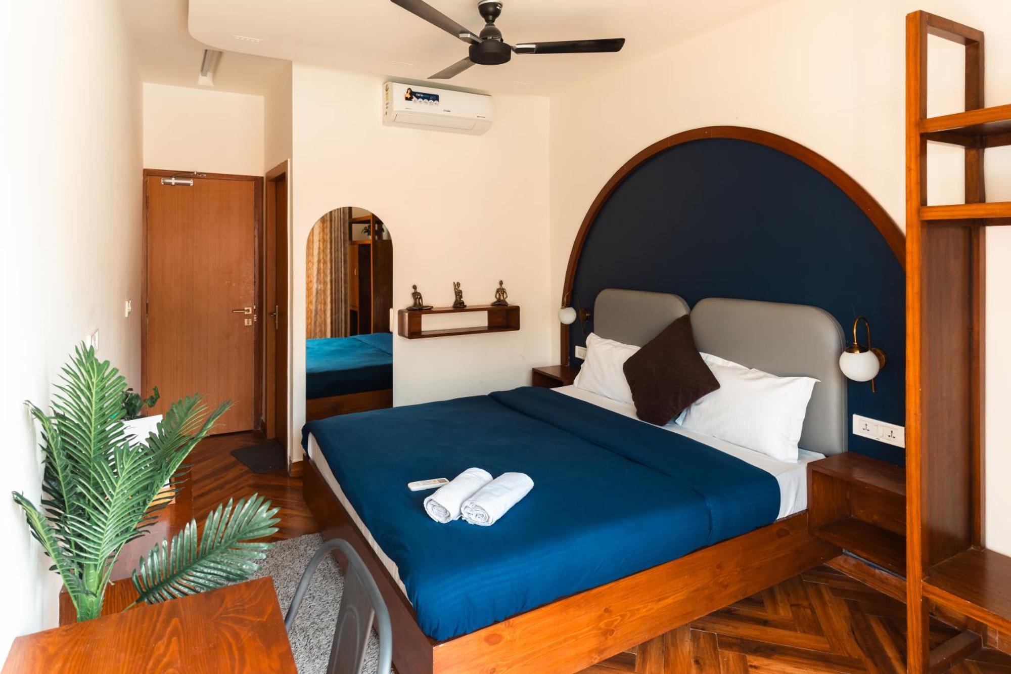 Joey'S By The Ganges Hostel Rishīkesh Екстериор снимка